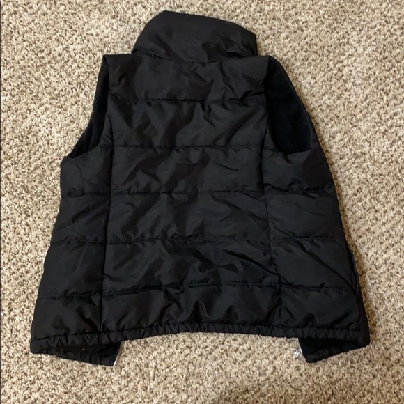 Black old navy puffer vest - Picture 3 of 3